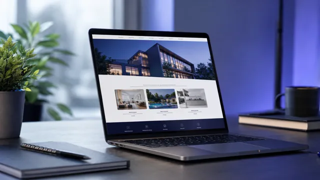 Portátil mostrando el diseño de una página web
